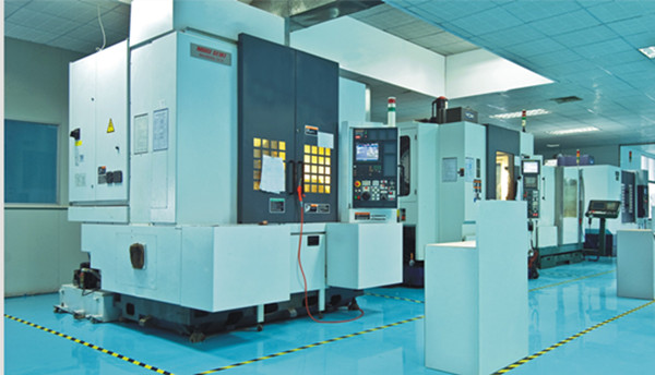 鸿凯运科技-塑胶模具厂.jpg 鸿凯运科技-塑胶模具厂.jpg