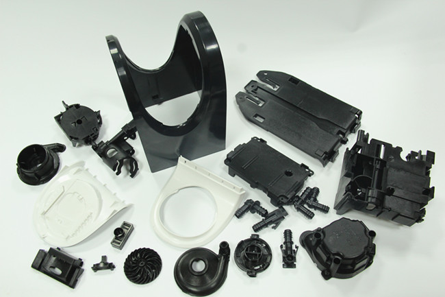 广州客户奔驰车香薰机模具项目见证鸿凯运模具质的飞跃 广州客户奔驰车香薰机模具项目见证鸿凯运模具质的飞跃