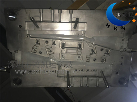 猎枪枪杆塑胶模具 猎枪枪杆塑胶模具